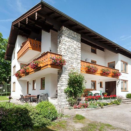 Gaeste- Und Appartementhaus Stachl Вагинг-ам-Зе Экстерьер фото