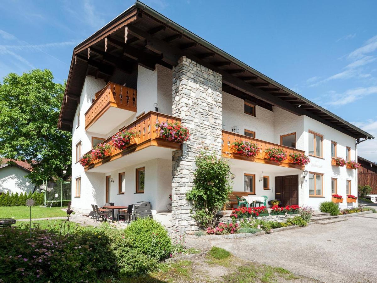 Gaeste- Und Appartementhaus Stachl Вагинг-ам-Зе Экстерьер фото